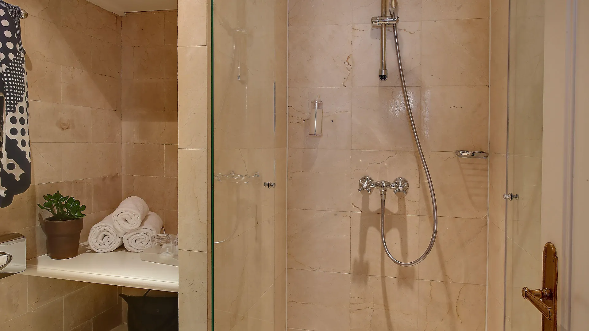 Saint Martin Bastille 3*