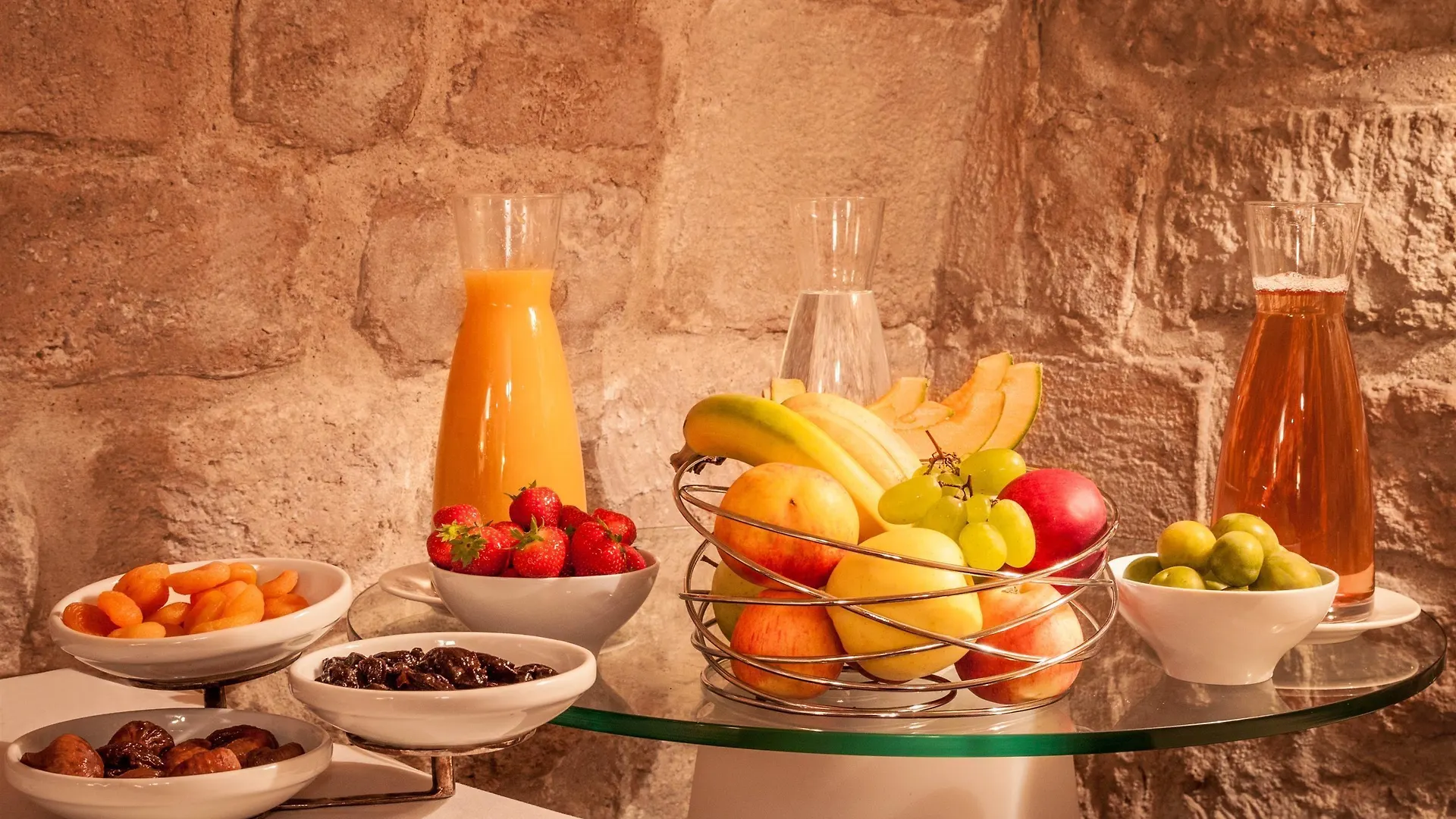 Hotel Saint Martin Bastille Paris