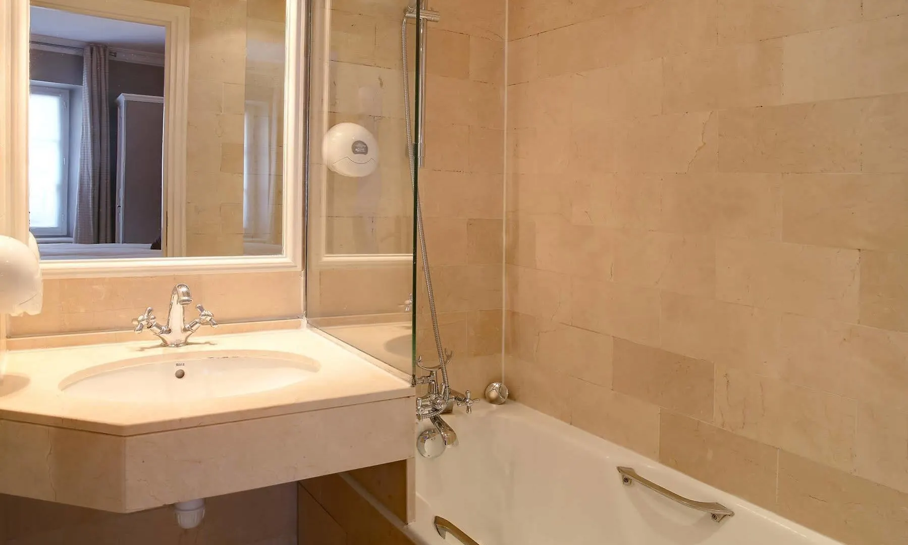 Saint Martin Bastille Hotel